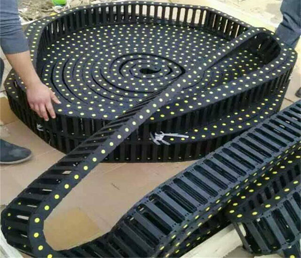 加強(qiáng)超長(zhǎng)拖鏈