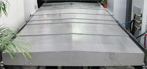 鋼板導(dǎo)軌防護(hù)罩/不銹鋼防護(hù)罩